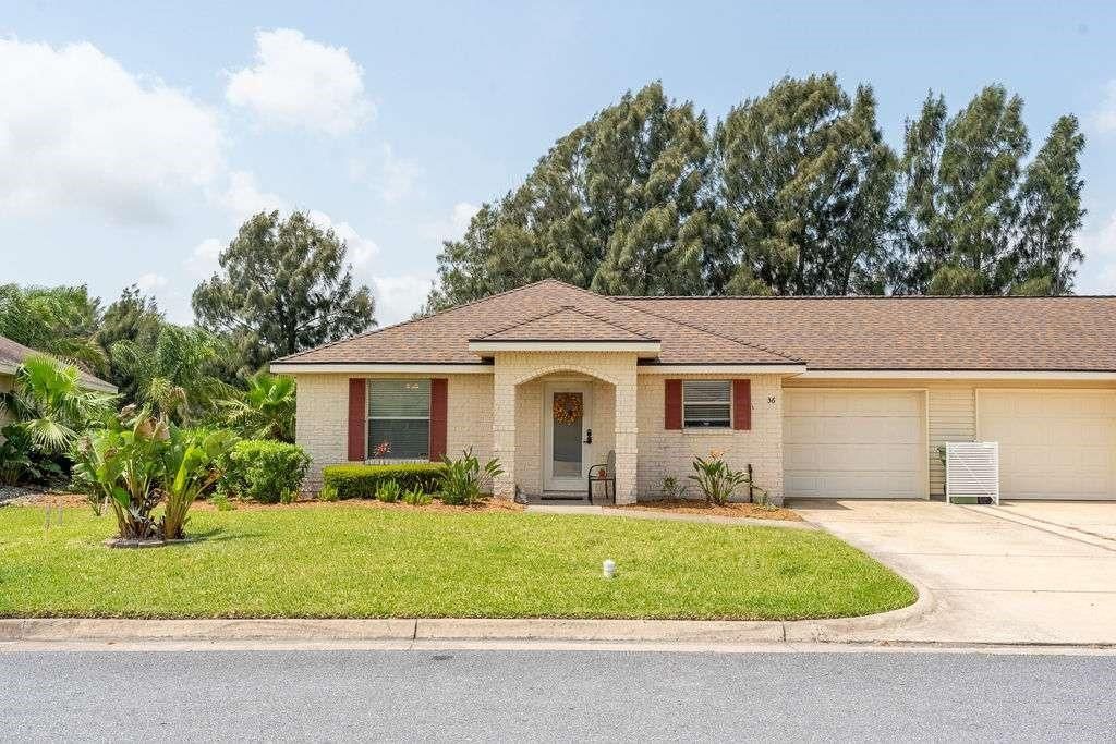 Attached, Exterior, Facade, Brick Facade, Ranch