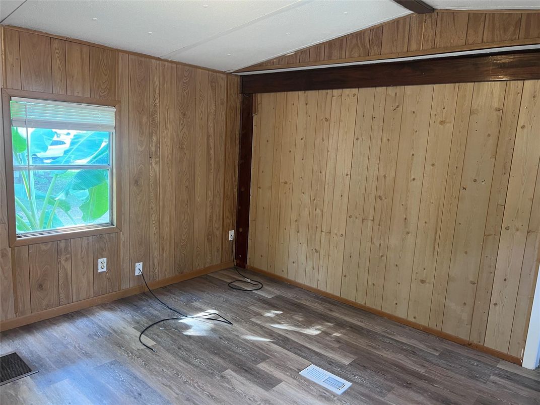 Empty room, Interior, Wood Texture Flooring, Wooden Walls