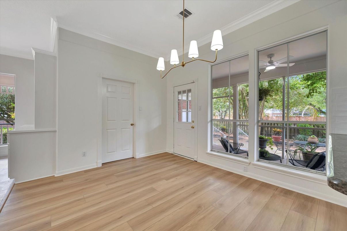 Chandelier, Empty room, Interior, Pendant Lights, Wood Texture Flooring