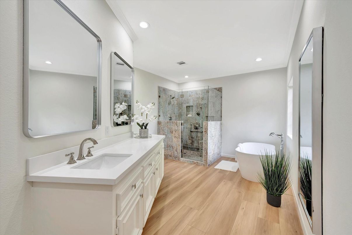 Bathroom, Free Standing Baths, Glass Shower, Interior, Recessed Lighting, Wood Texture Flooring