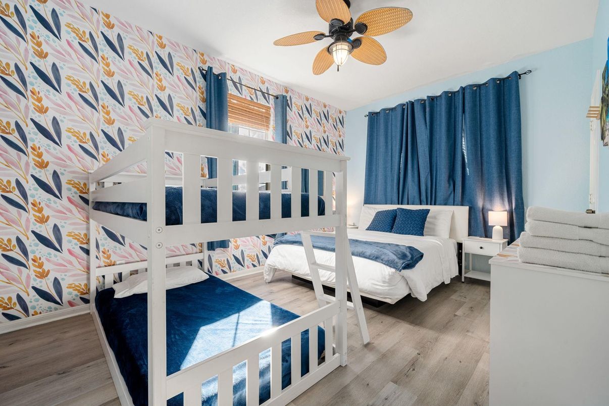 Bedroom, Interior, Wood Texture Flooring
