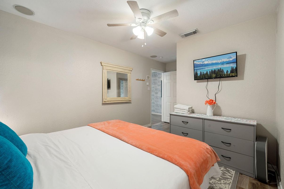 Bedroom, Interior, Wood Texture Flooring