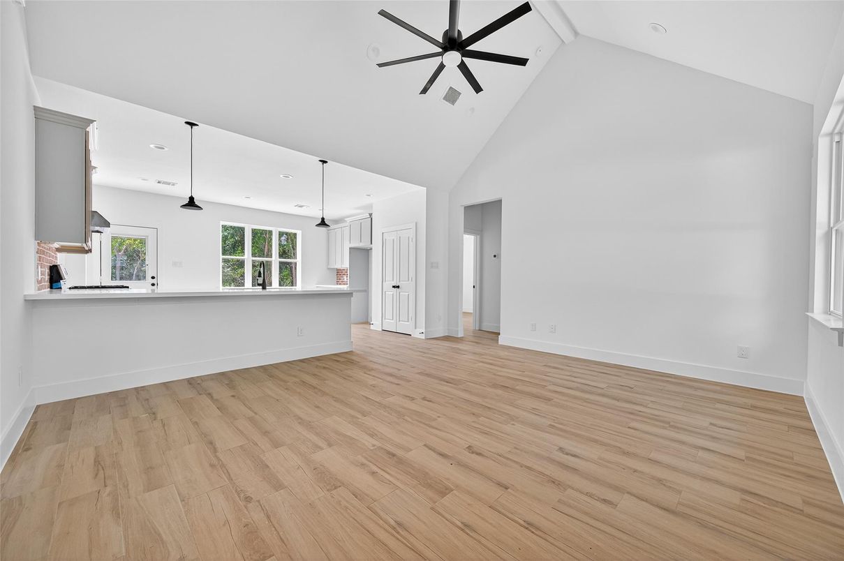 Empty room, Interior, Pendant Lights, Recessed Lighting, Wood Texture Flooring