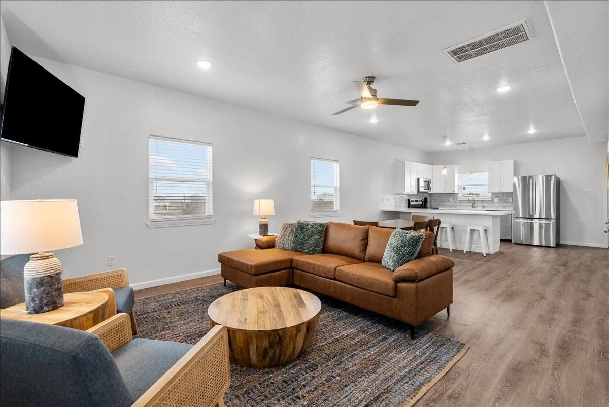 Interior, Kitchen, Living room, Pendant Lights, Recessed Lighting, Stainless Steel Appliances, Wood Texture Flooring
