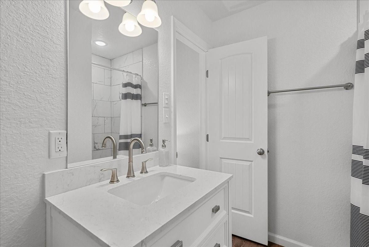 Bathroom, Interior, Recessed Lighting, Wood Texture Flooring