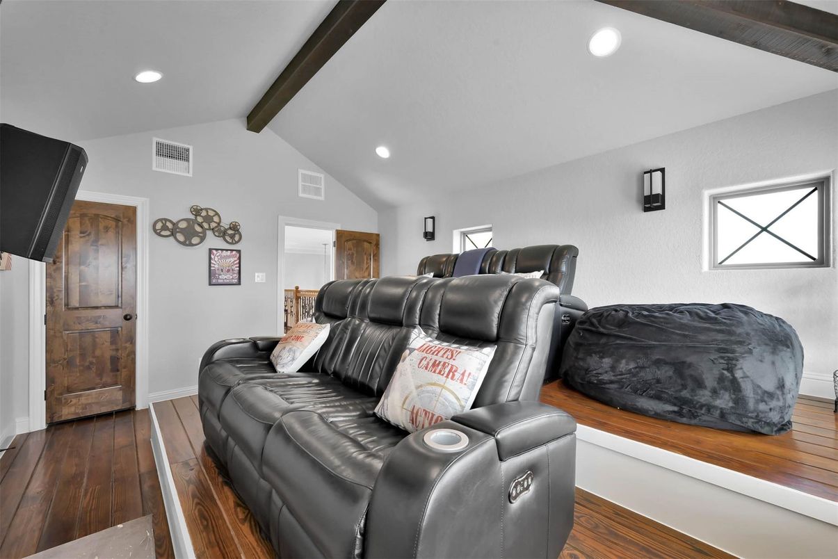 Home Theatre Room, Interior, Living room, Recessed Lighting, Wooden Beams, Wood Texture Flooring