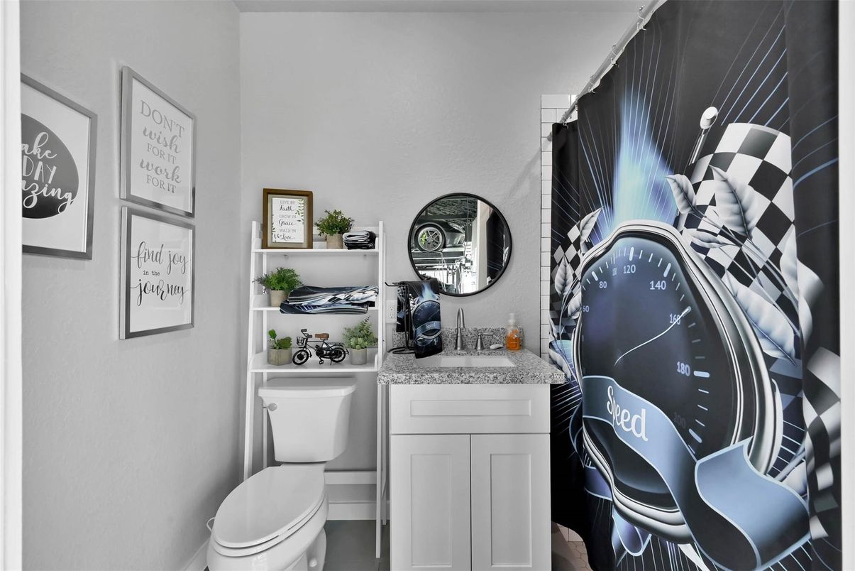 Bathroom, Interior