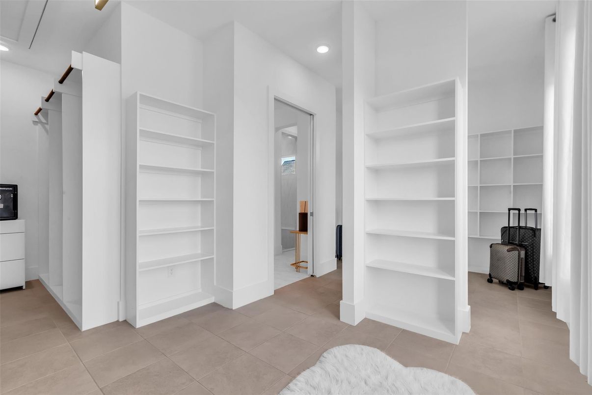 Interior, Recessed Lighting