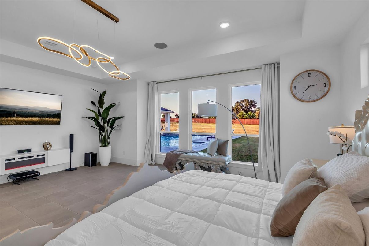 Bedroom, Interior, Pendant Lights, Recessed Lighting