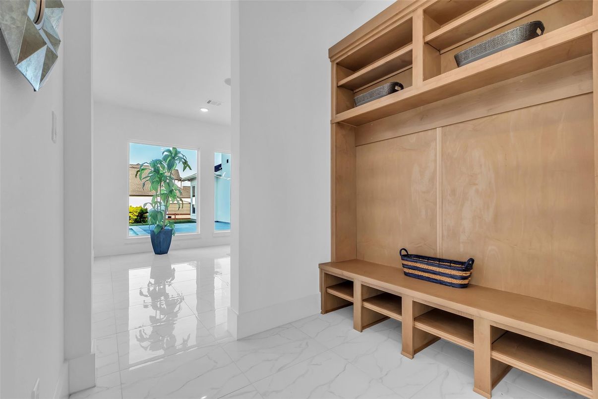 Interior, Marble, Recessed Lighting