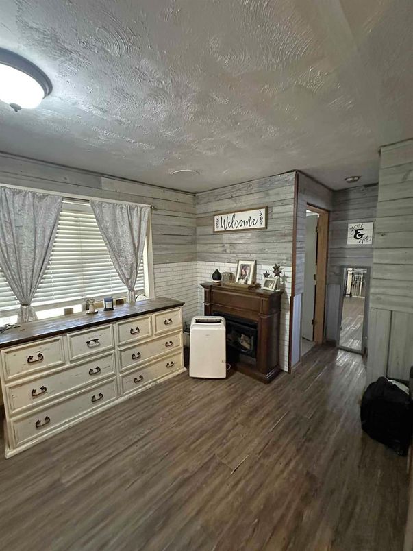 Interior, Piano, Wood Texture Flooring, Wooden Walls
