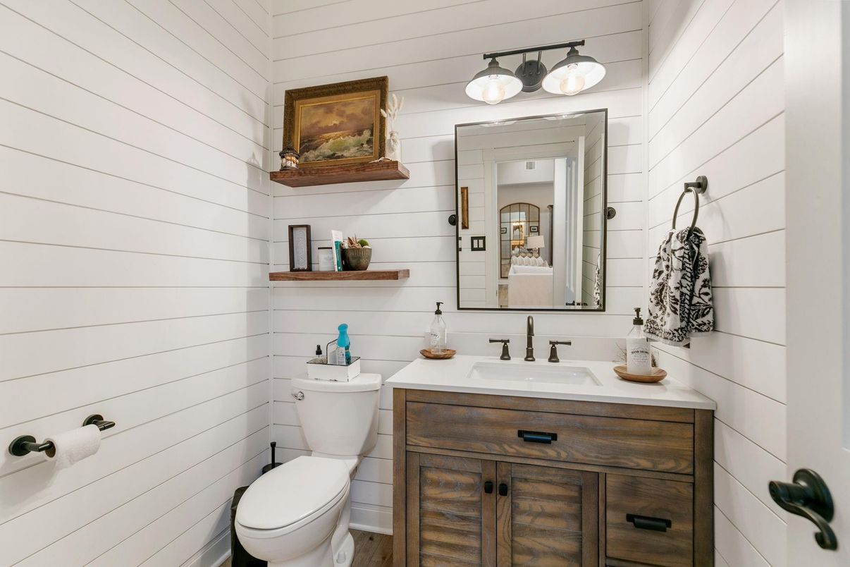 Bathroom, Interior