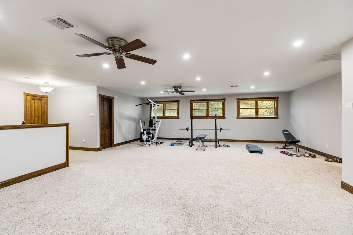 Fitness Equipment, Interior, Recessed Lighting