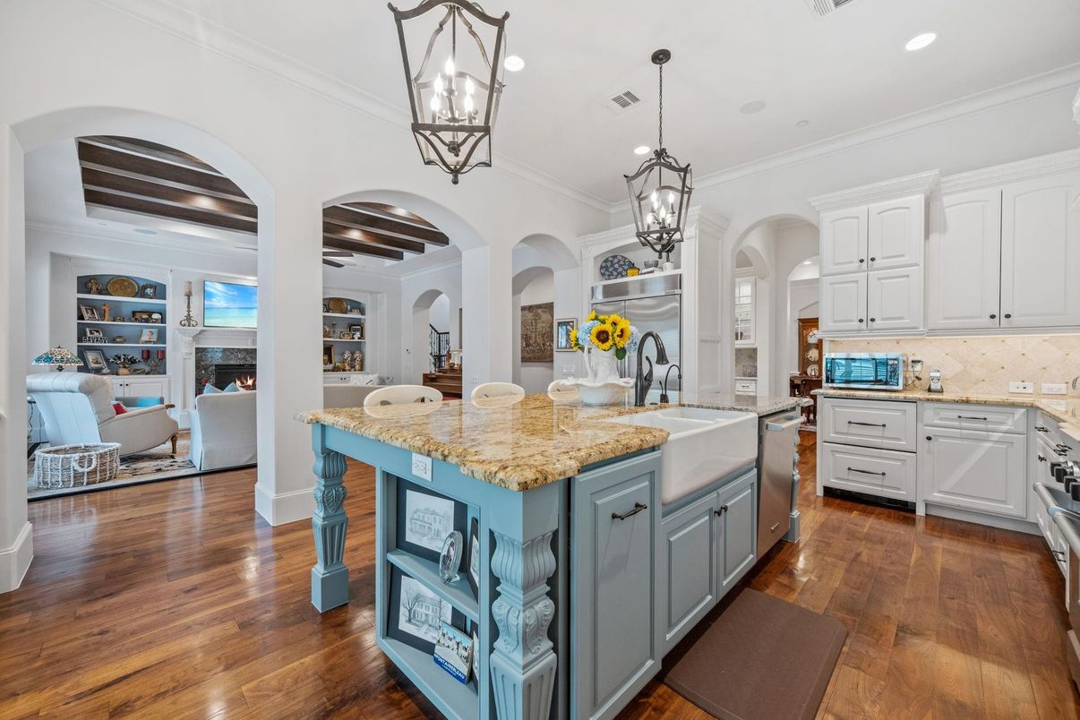 Fireplace, Interior, Kitchen, Pendant Lights, Recessed Lighting, Stainless Steel Appliances, Wood Texture Flooring