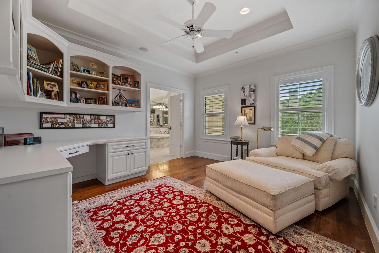 Home Office, Interior, Recessed Lighting, Wood Texture Flooring