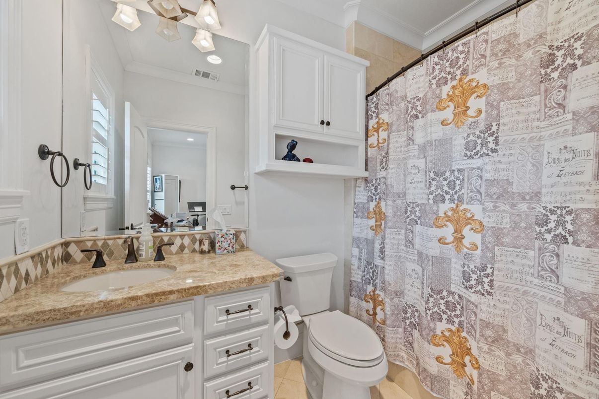 Bathroom, Interior