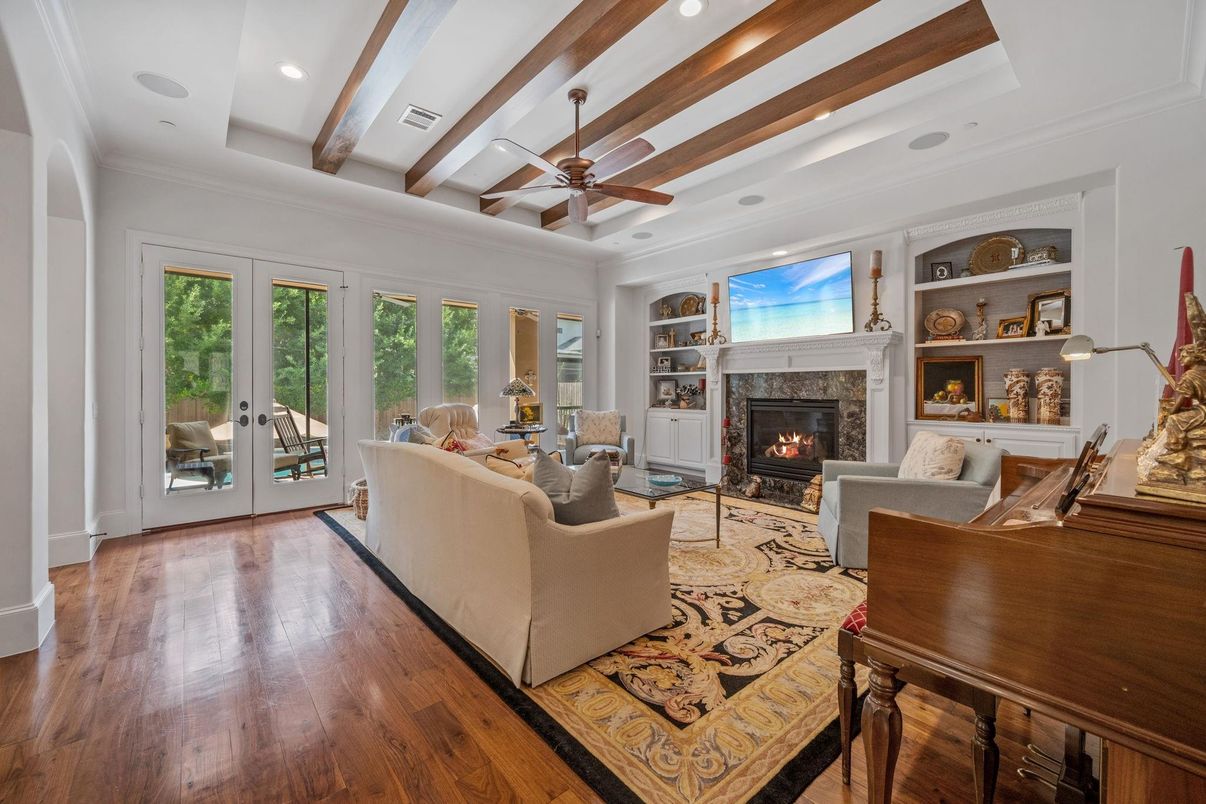 Fireplace, Interior, Living room, Piano, Recessed Lighting, Wooden Beams, Wood Texture Flooring