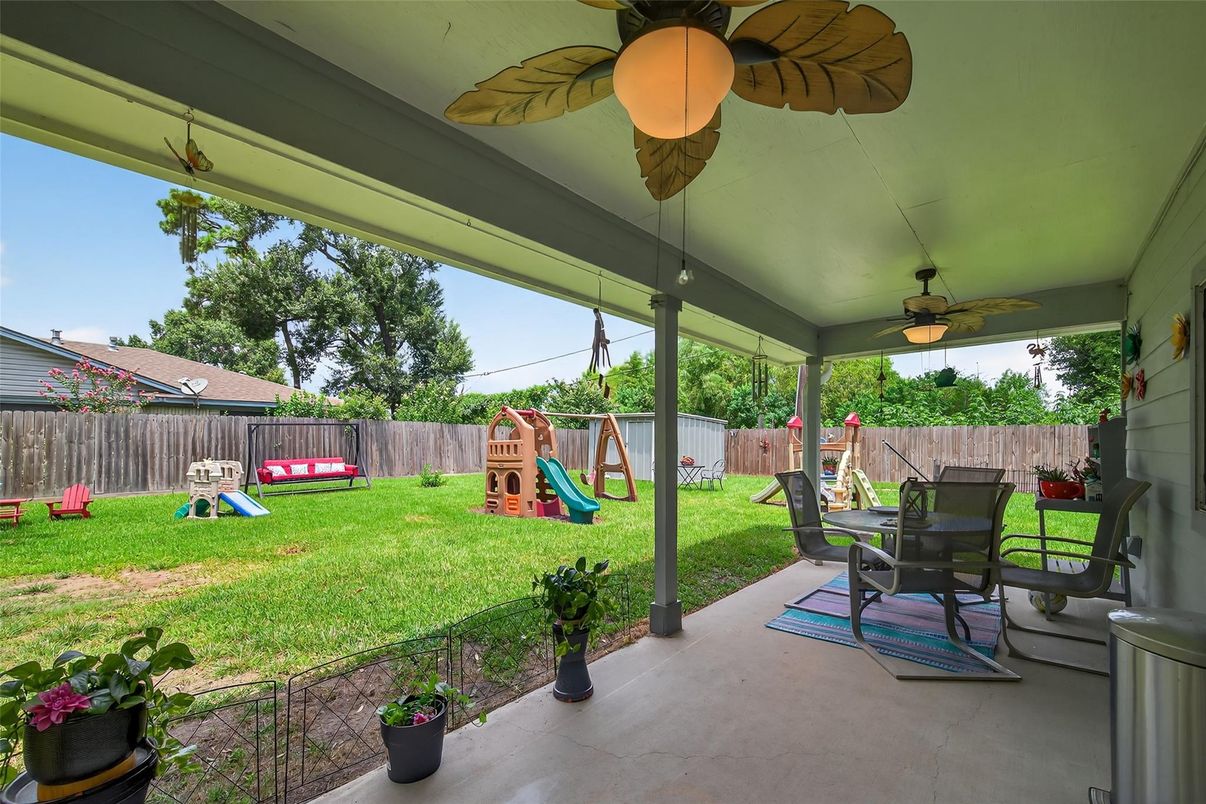 Backyard, Exterior, Playground
