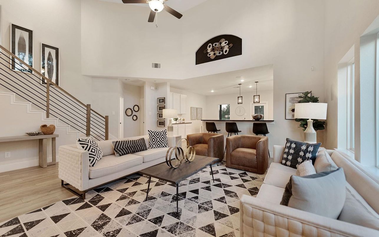Interior, Kitchen, Living room, Pendant Lights, Recessed Lighting, Wood Texture Flooring