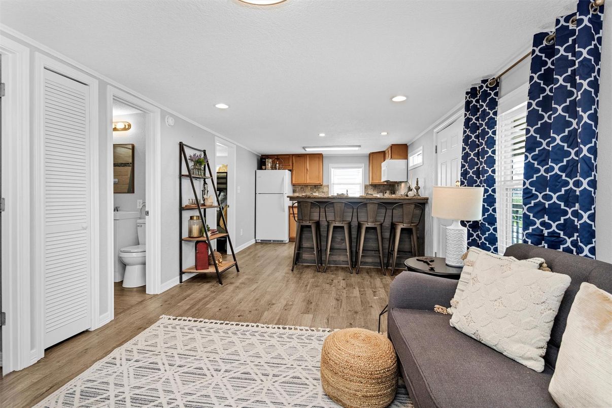 Interior, Kitchen, Living room, Recessed Lighting, Wood Texture Flooring