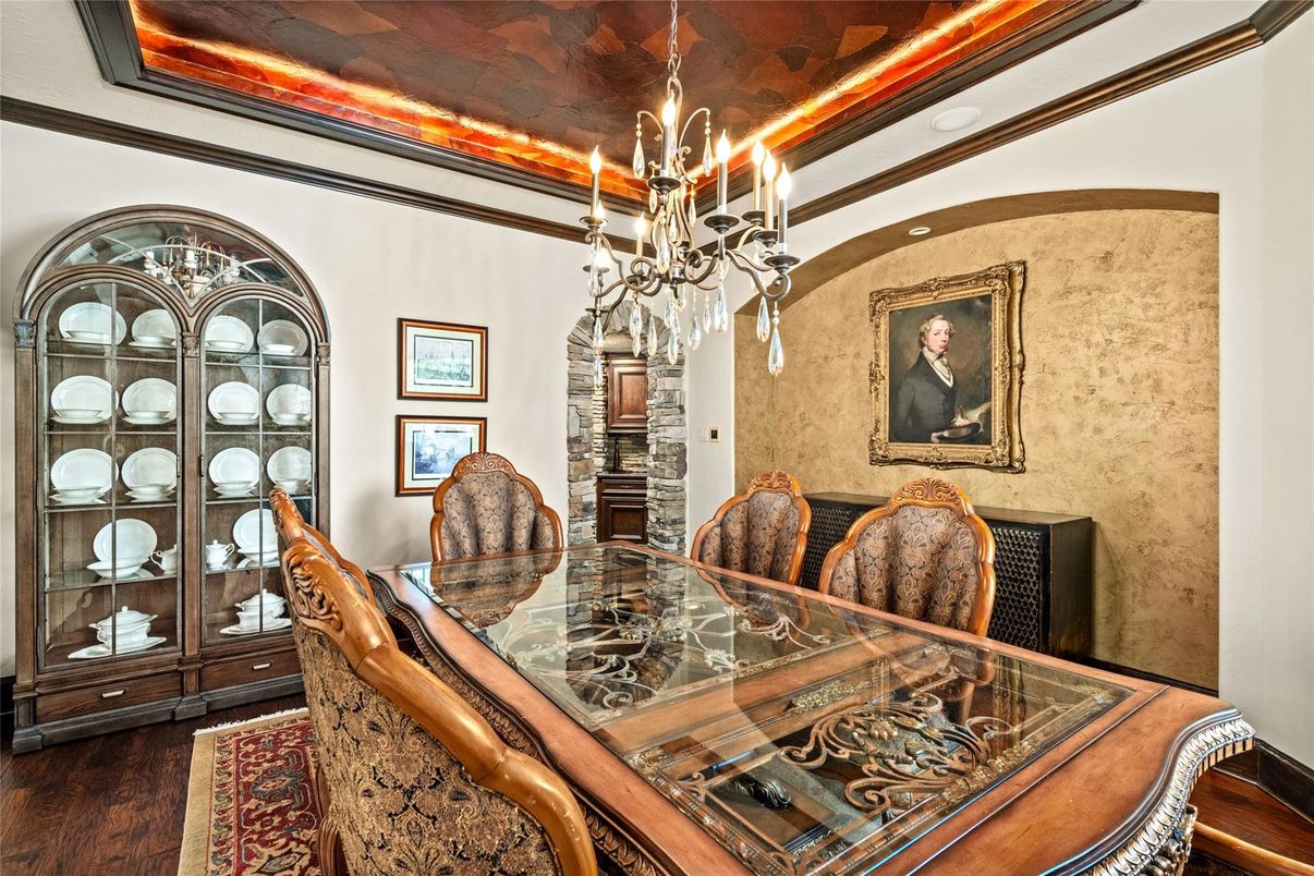 Chandelier, Dining room, Interior, Wood Texture Flooring