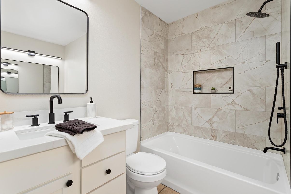 Bathroom, Interior, Marble Walls