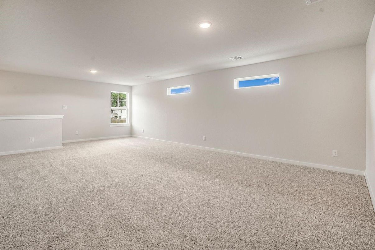 Empty room, Interior, Recessed Lighting