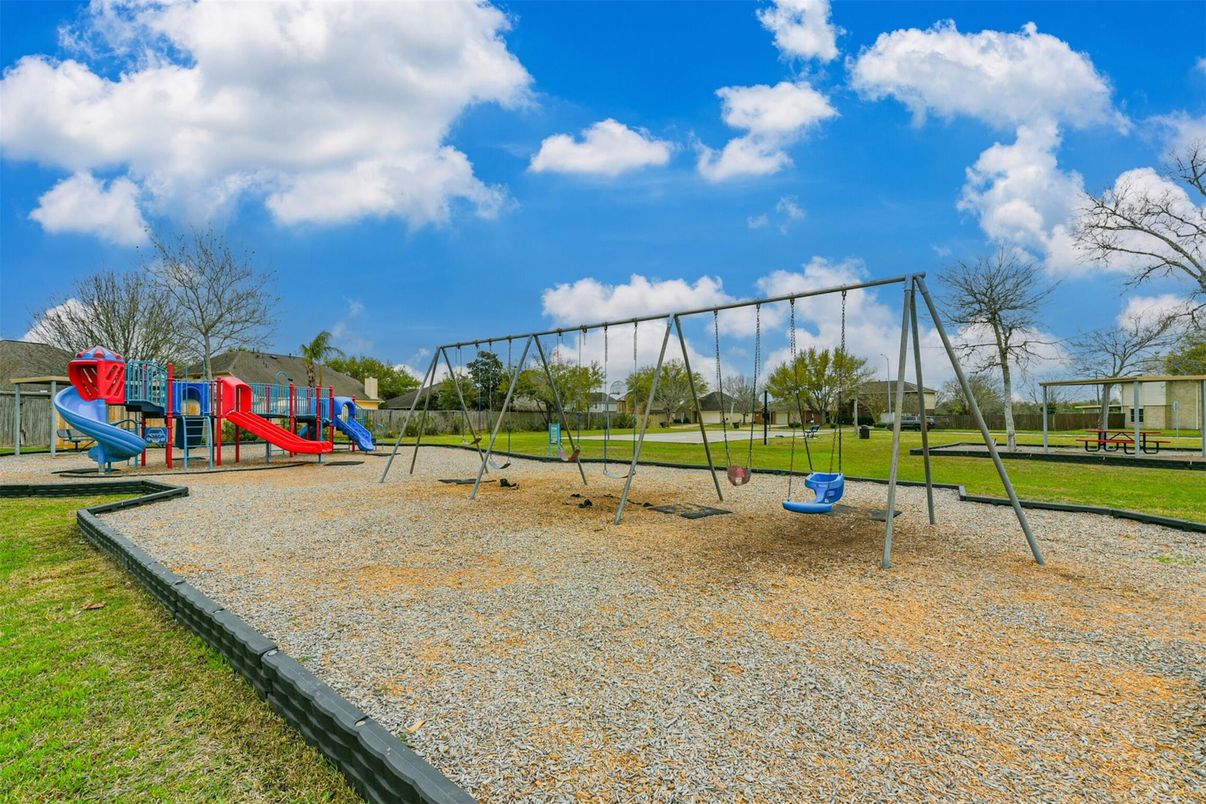 Backyard, Exterior, Playground