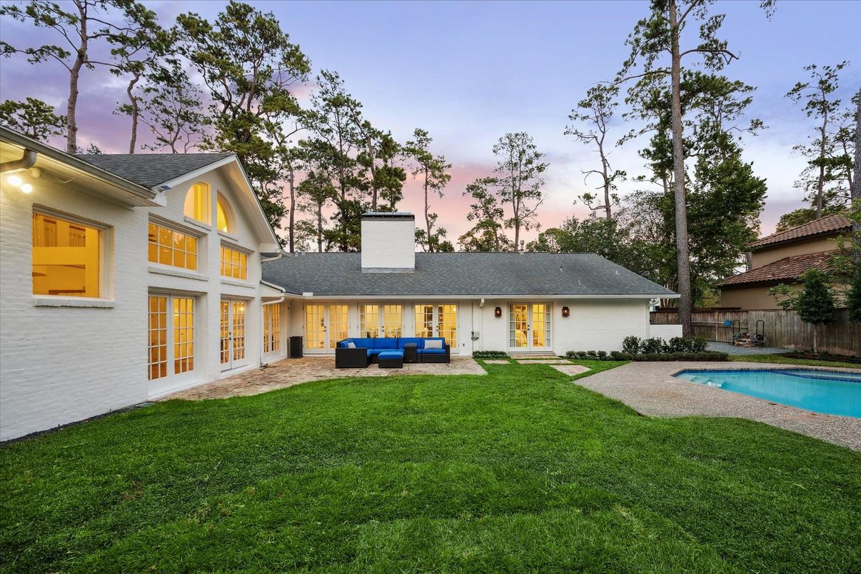 Backyard, Exterior, Pool