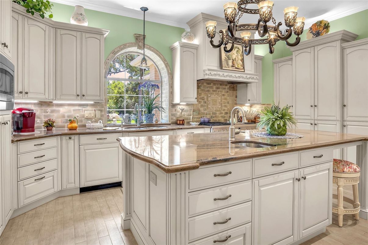 Chandelier, Interior, Kitchen, Pendant Lights, Wood Texture Flooring