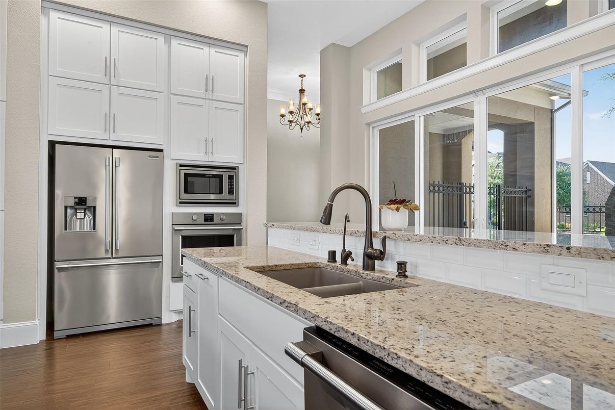 Chandelier, Interior, Kitchen, Stainless Steel Appliances, Wood Texture Flooring