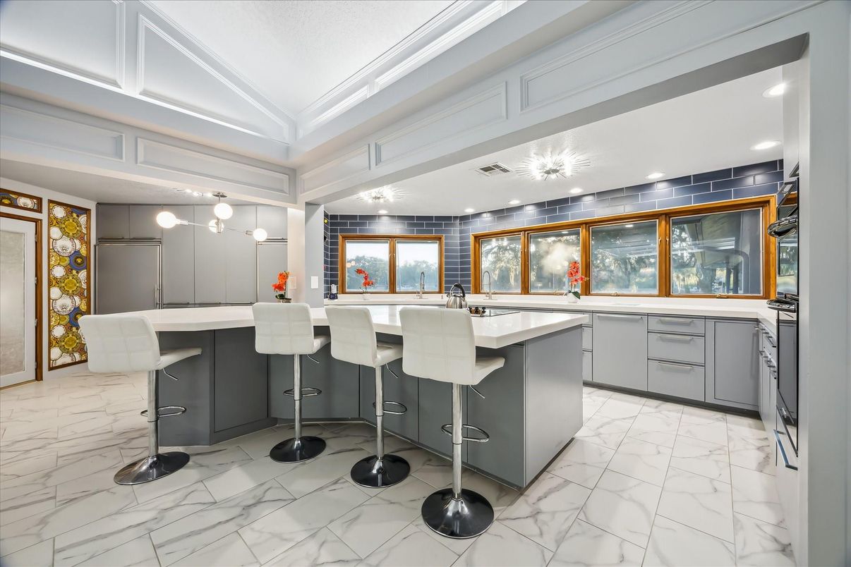 Interior, Kitchen, Marble, Pendant Lights, Recessed Lighting