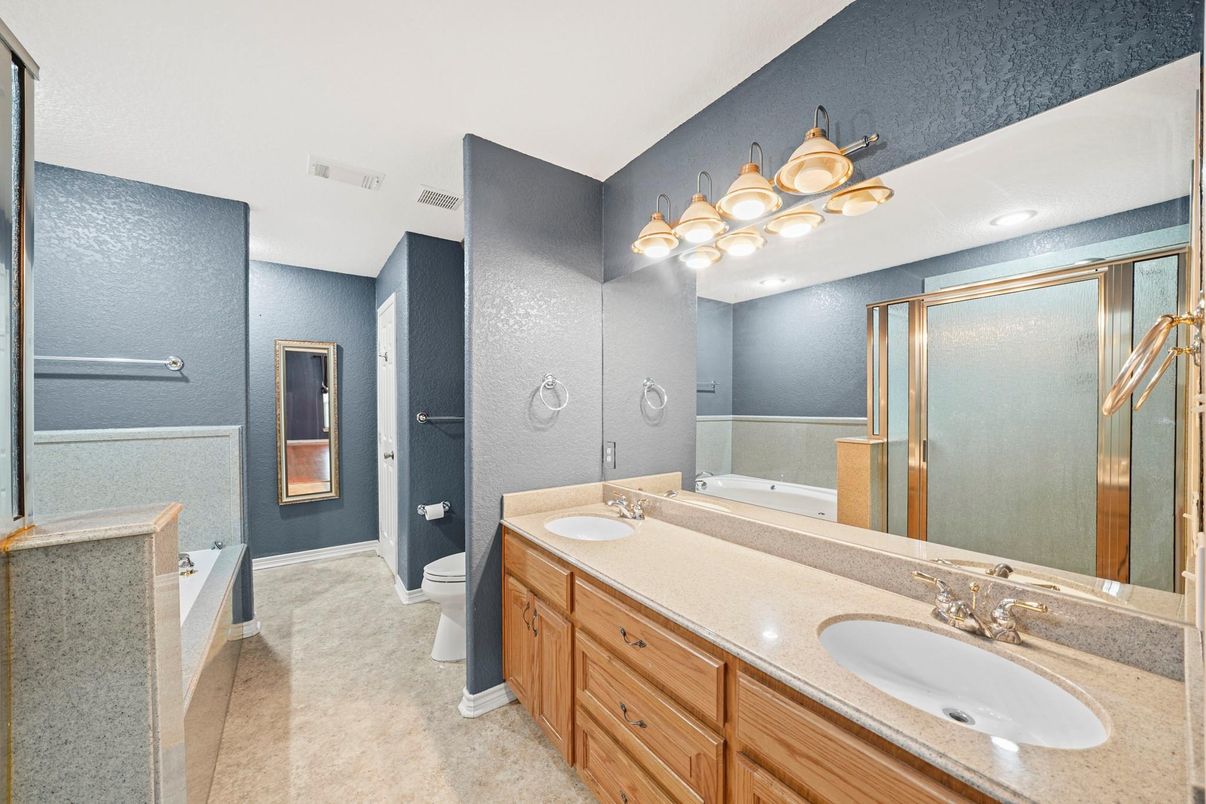 Bathroom, Dual Sink Vanities, Glass Shower, Interior, Recessed Lighting