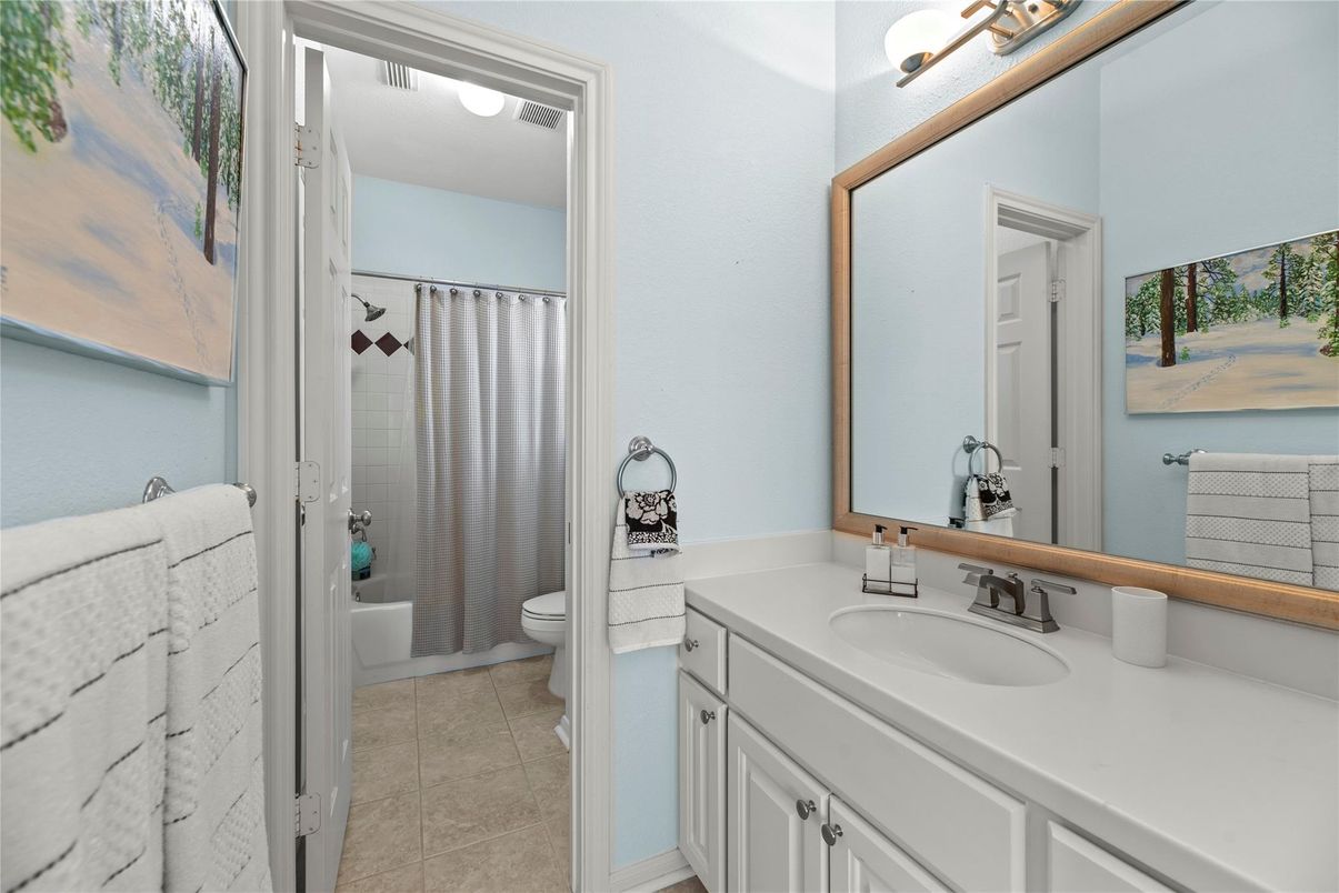 Bathroom, Interior
