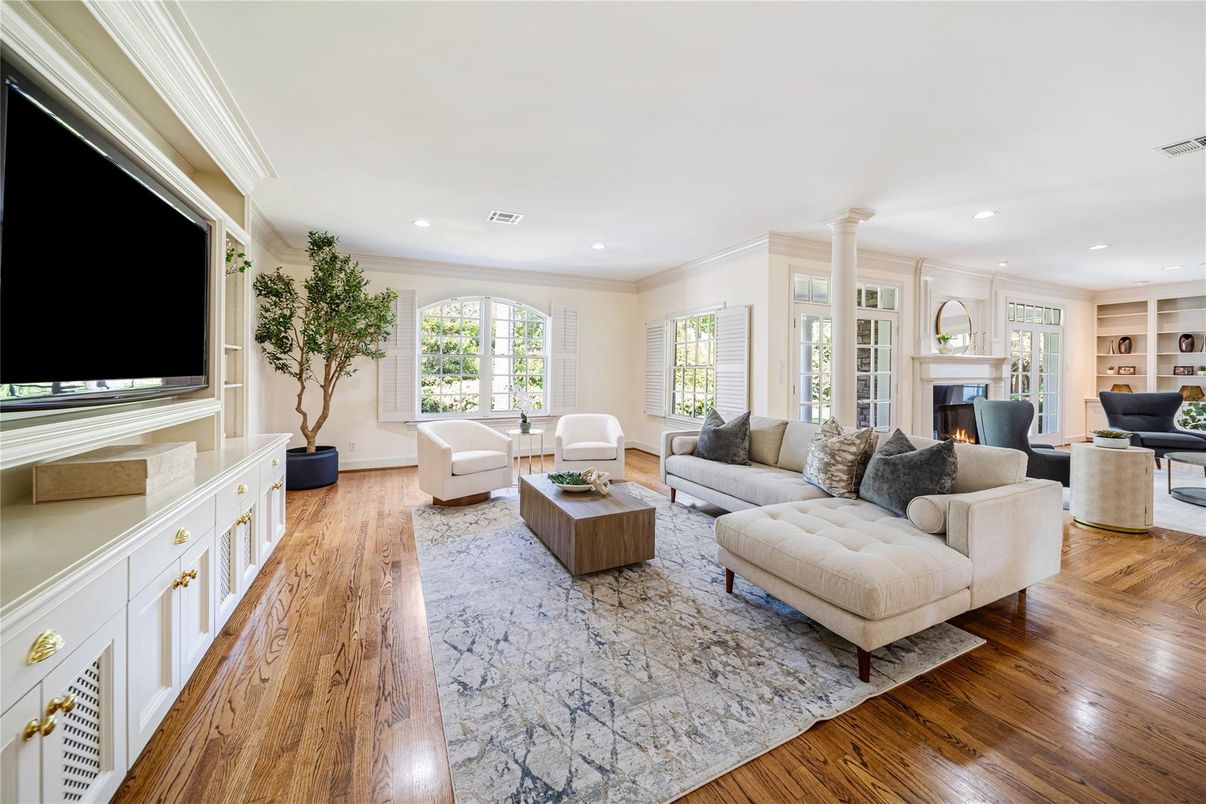 Fireplace, Interior, Living room, Recessed Lighting, Wood Texture Flooring