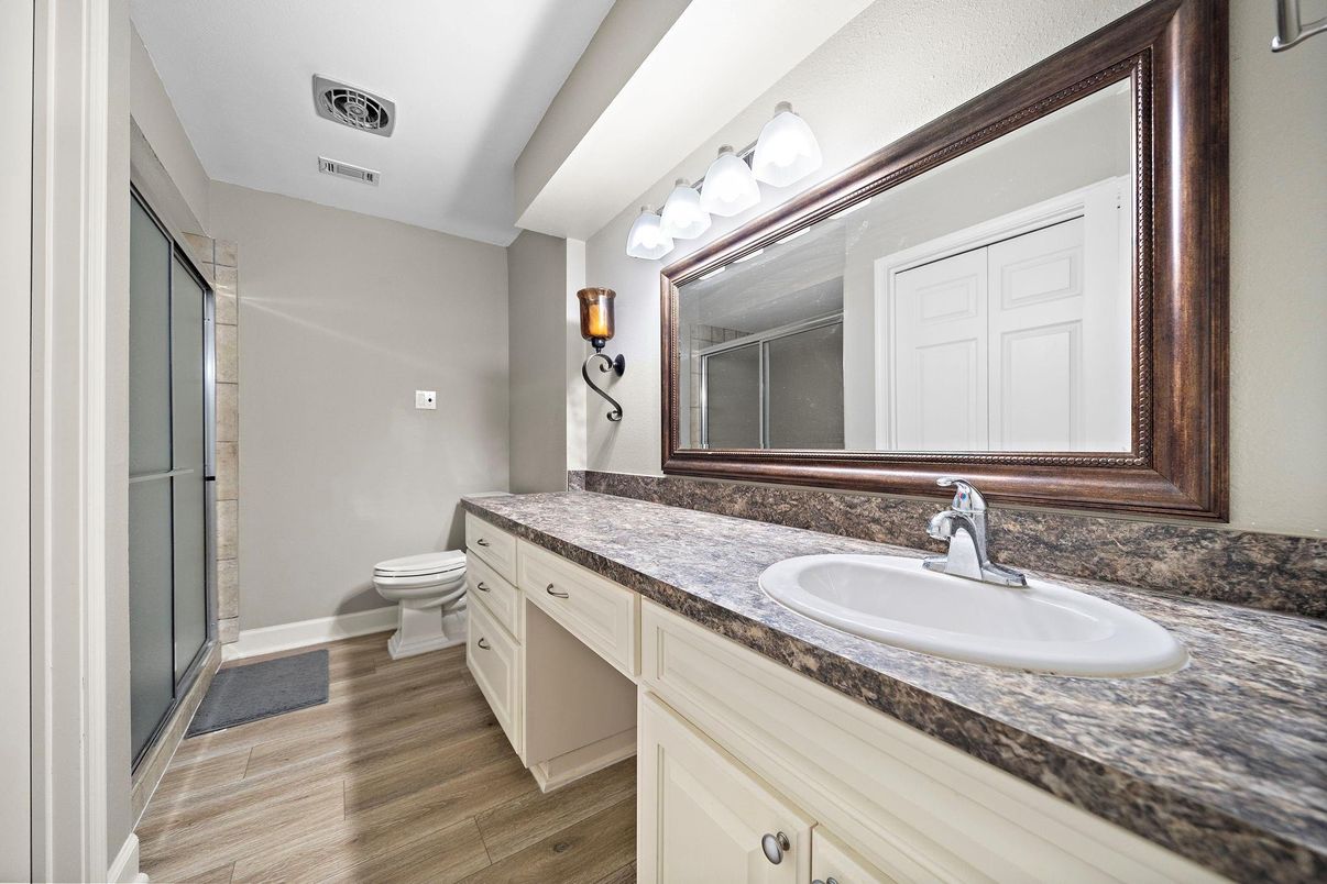 Bathroom, Dual Sink Vanities, Interior, Wood Texture Flooring