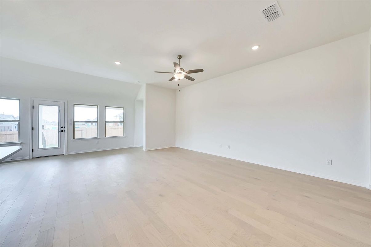 Empty room, Interior, Recessed Lighting, Wood Texture Flooring