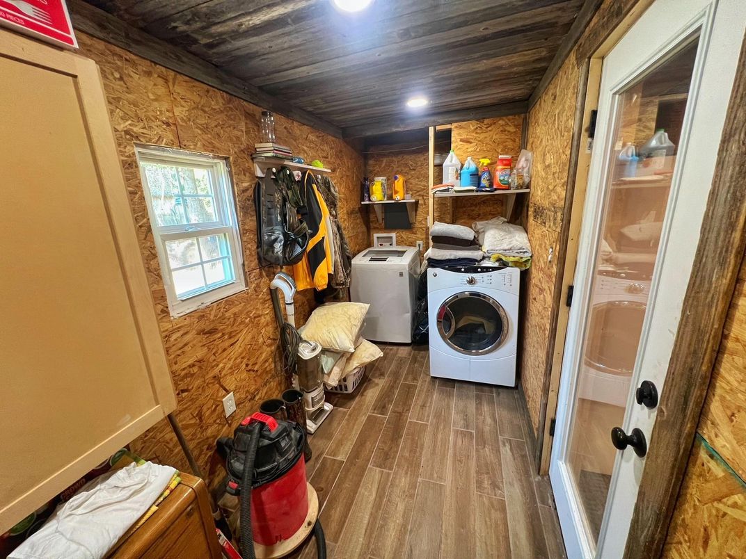 Interior, Recessed Lighting, Washer, Wooden Ceilings, Wood Texture Flooring