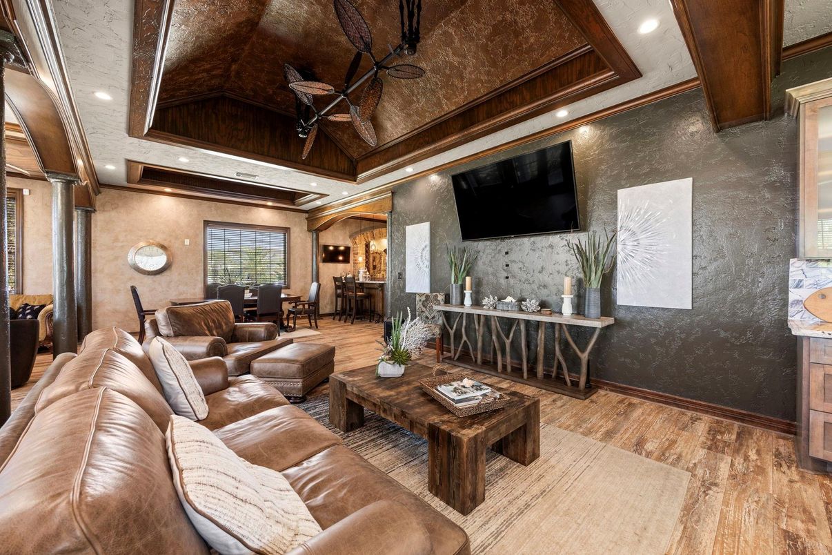 Dining room, Interior, Living room, Recessed Lighting, Wood Texture Flooring