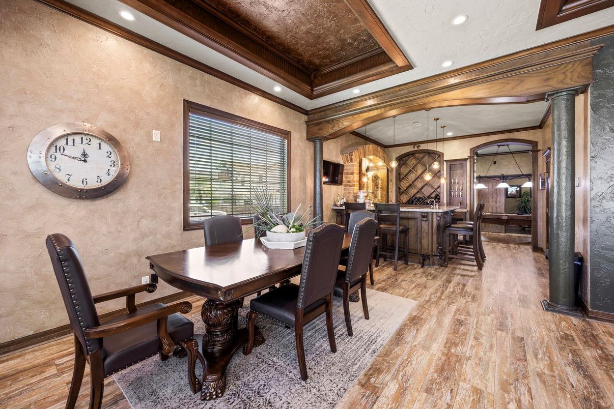 Dining room, Interior, Pendant Lights, Recessed Lighting, Wood Texture Flooring