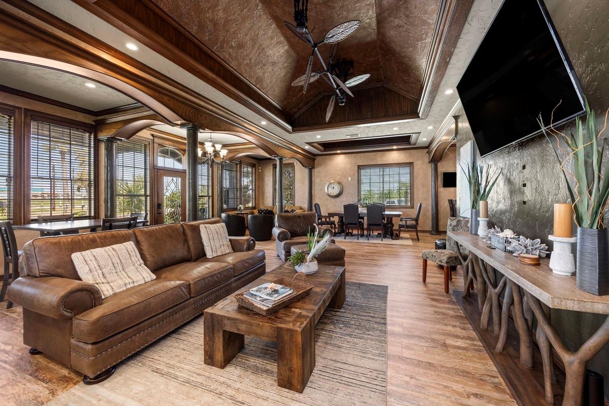 Chandelier, Dining room, Interior, Living room, Recessed Lighting, Wood Texture Flooring