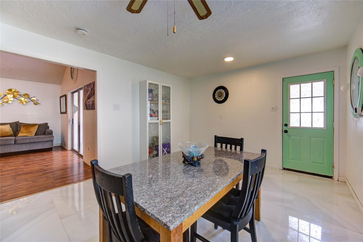 Dining room, Interior, Recessed Lighting, Wood Texture Flooring