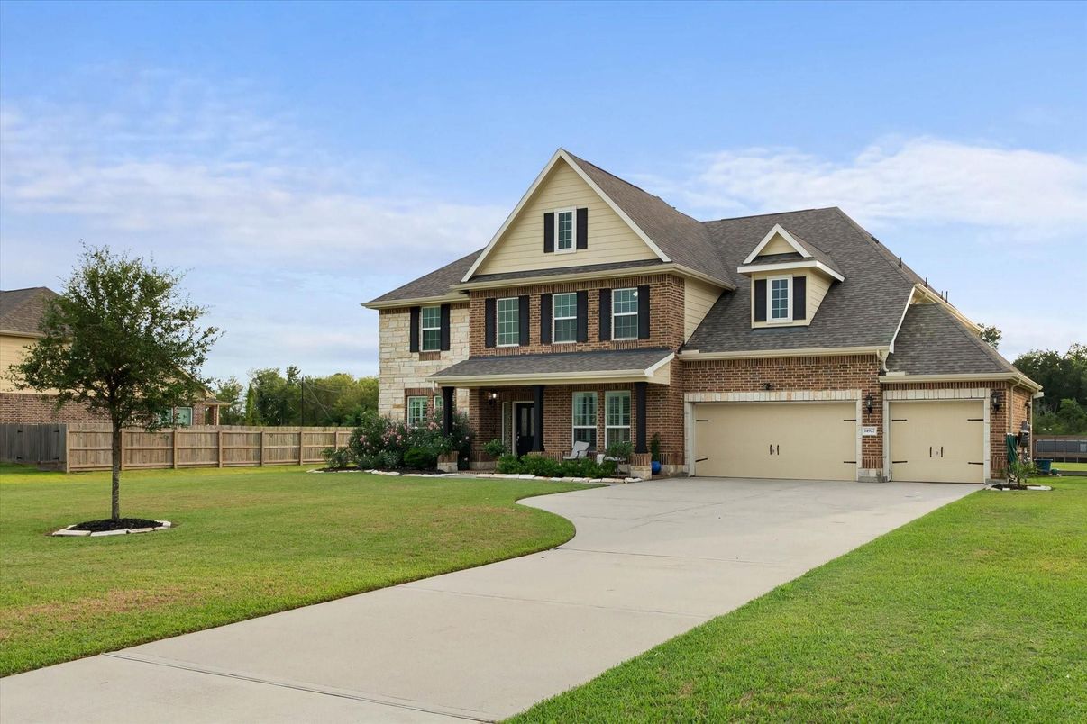Attached, Exterior, Facade, Brick Facade, Brick Traditional