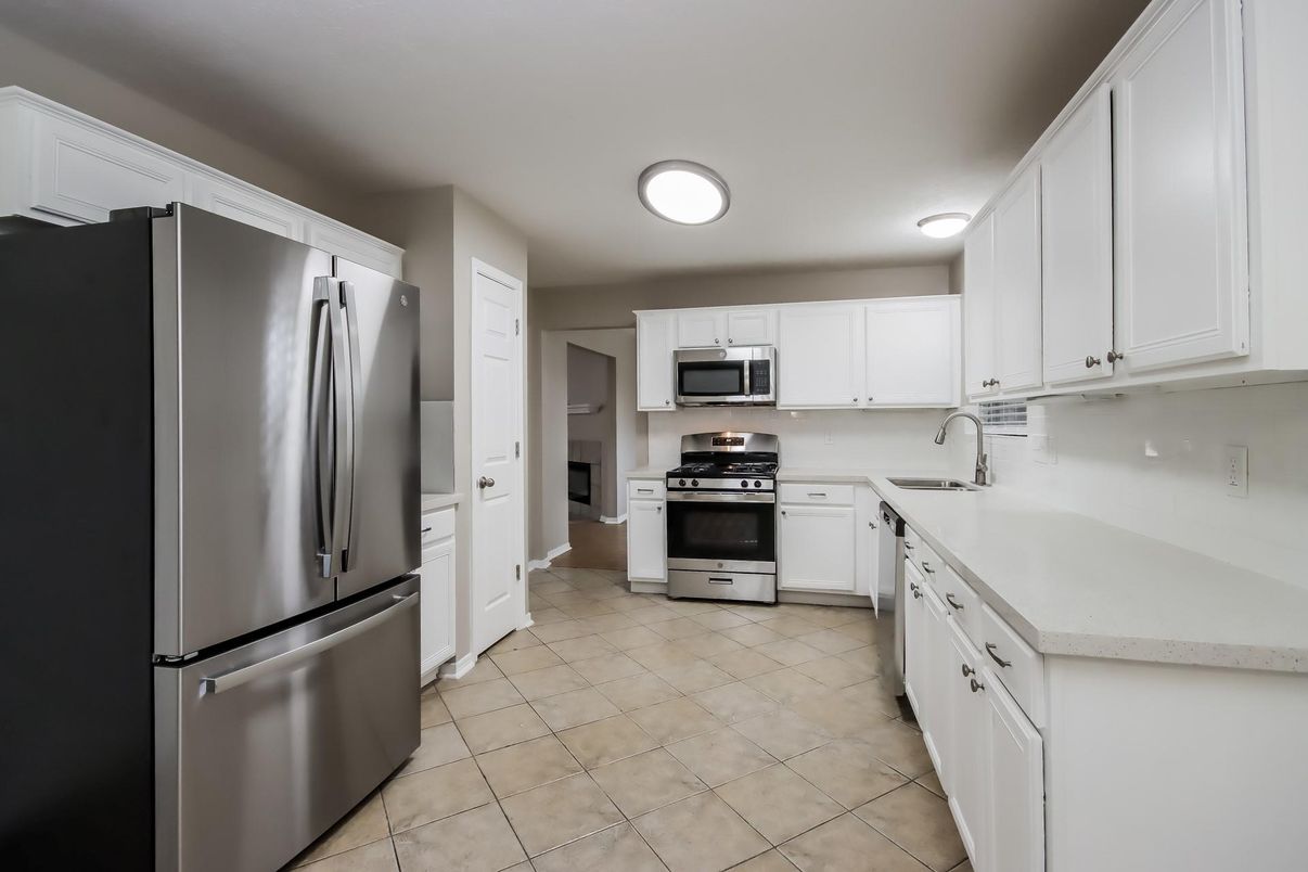 Interior, Kitchen, Stainless Steel Appliances