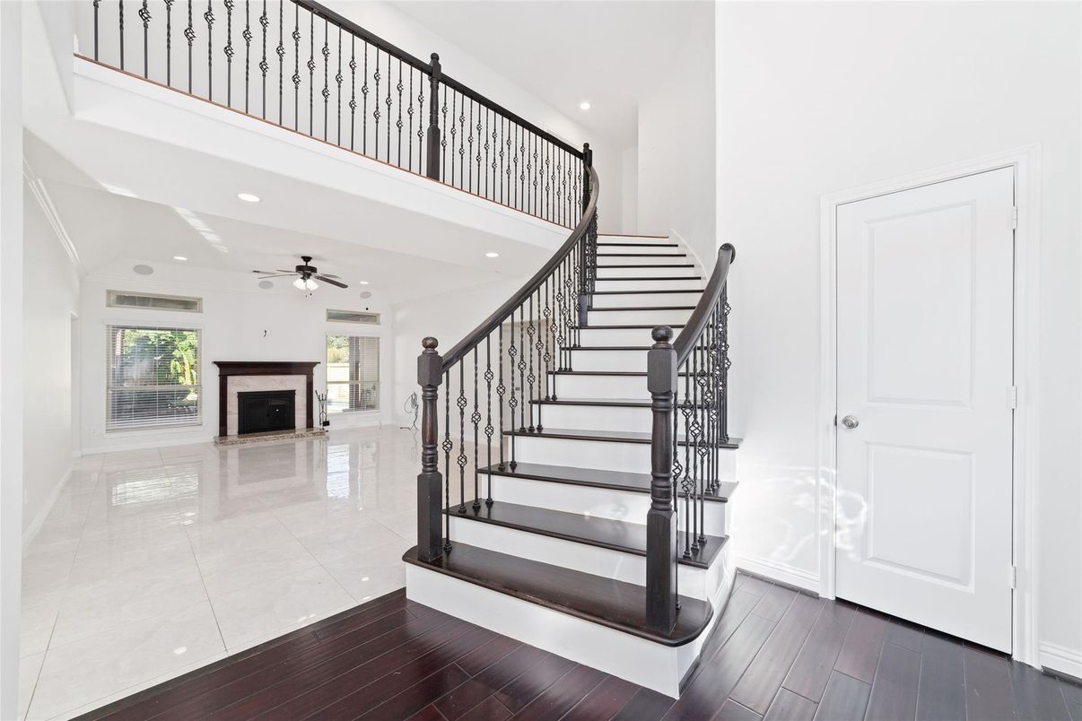 Fireplace, Interior, Recessed Lighting, Wood Texture Flooring