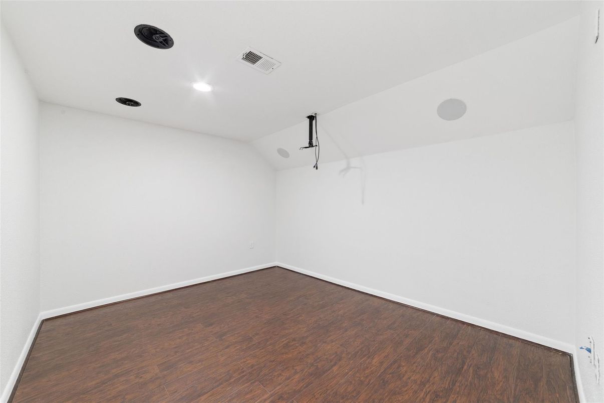 Empty room, Interior, Recessed Lighting, Wood Texture Flooring