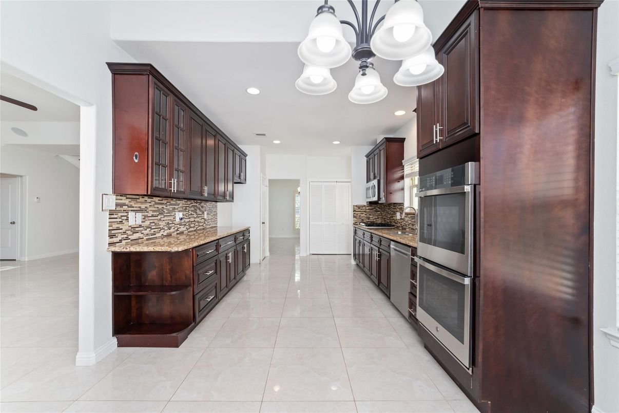 Interior, Kitchen, Recessed Lighting