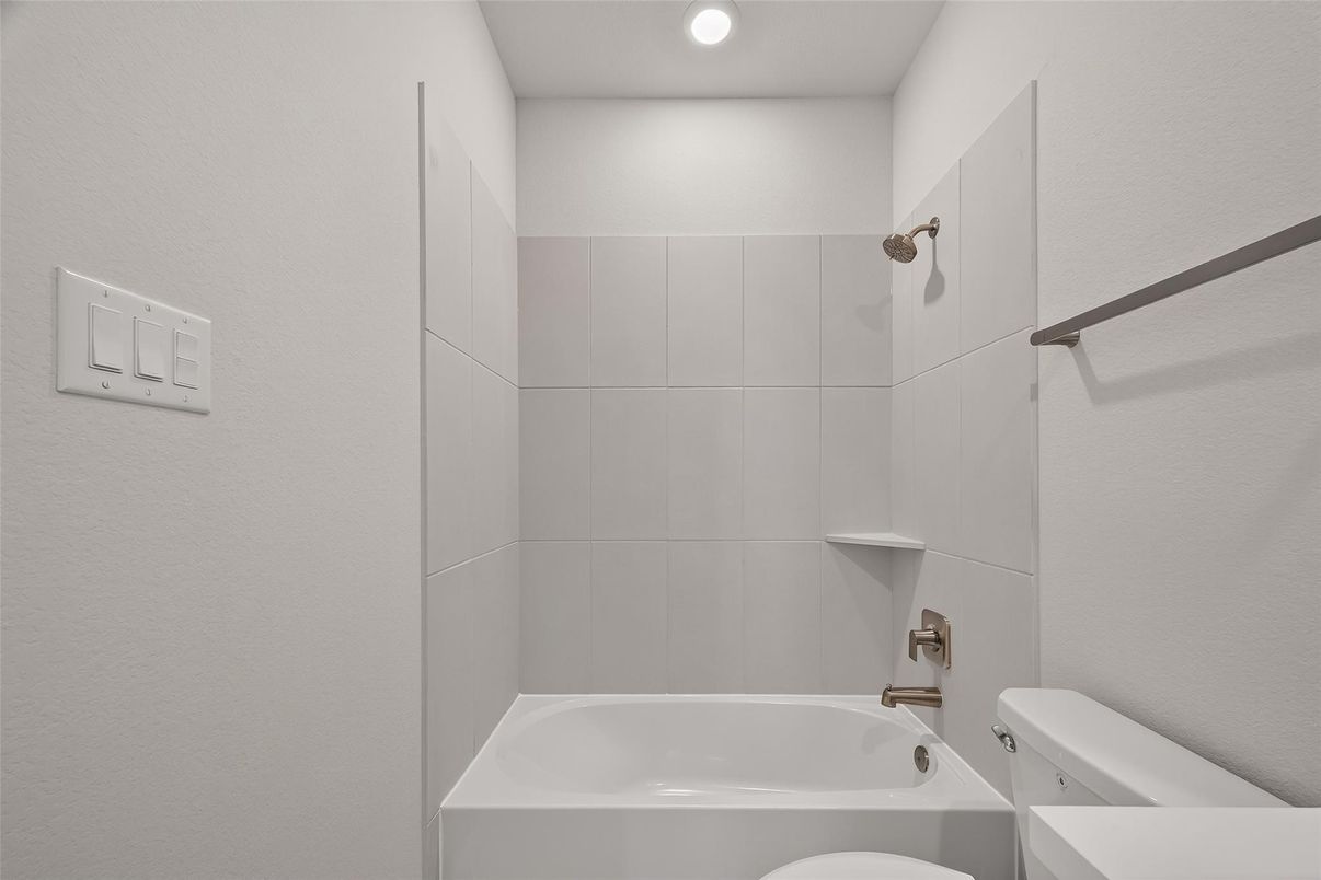 Bathroom, Interior, Recessed Lighting