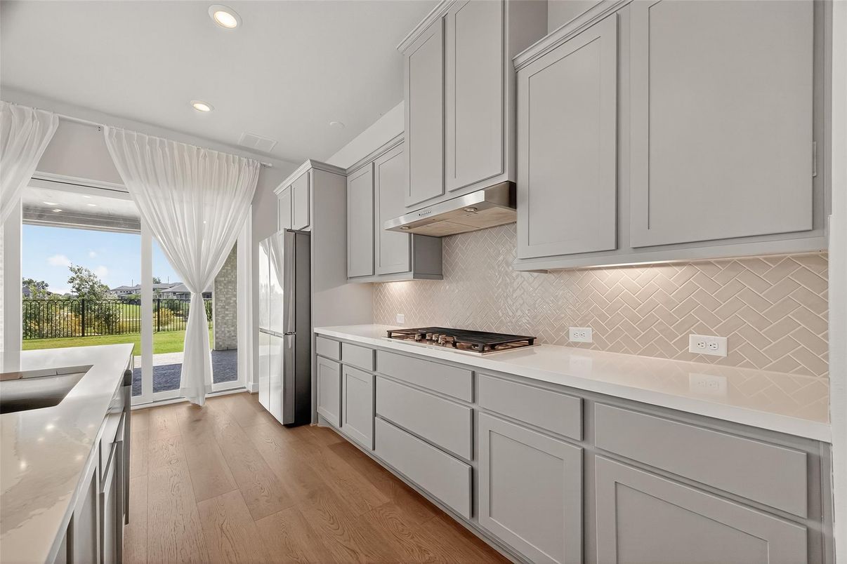 Interior, Kitchen, Recessed Lighting, Wood Texture Flooring
