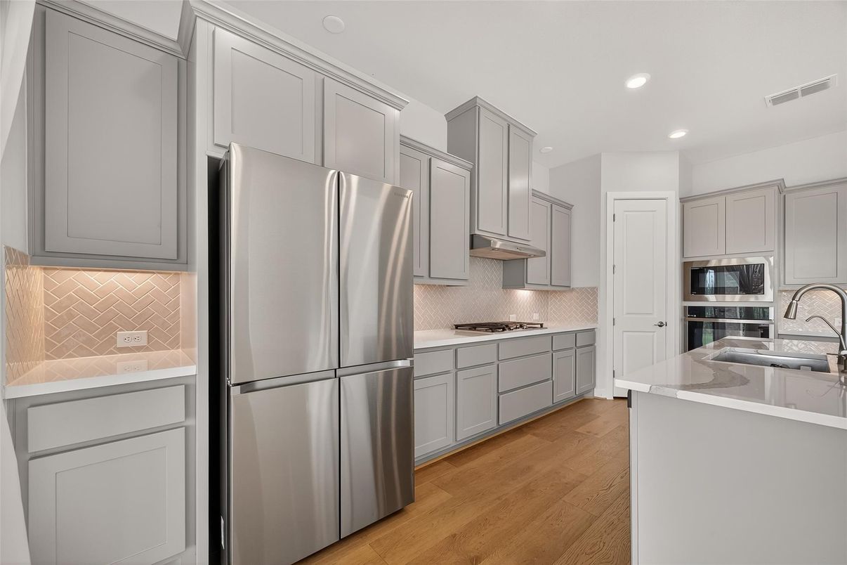 Interior, Kitchen, Recessed Lighting, Stainless Steel Appliances, Wood Texture Flooring